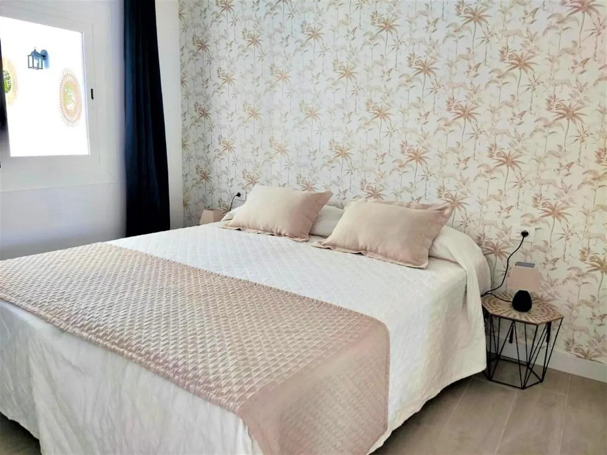 Gold Sand, Huge Terrace, Fast Wi-Fi, Sat Tv Apartment San Miguel de Abona Spain