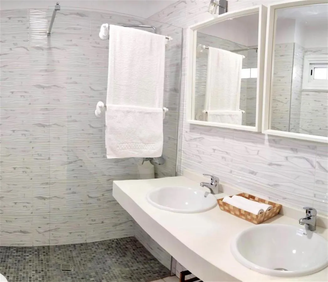 Gold Sand, Huge Terrace, Fast Wi-Fi, Sat Tv Apartment San Miguel de Abona