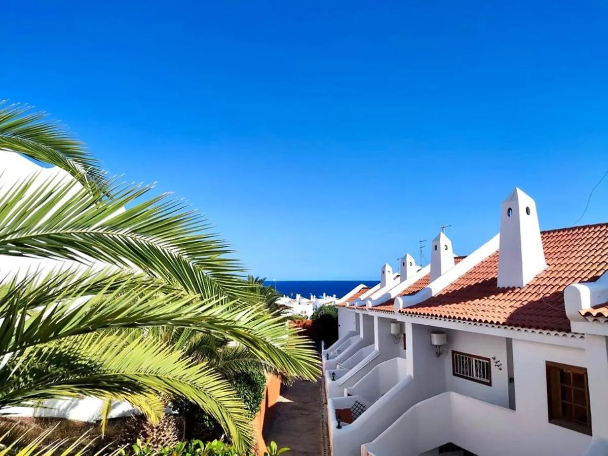 Gold Sand, Huge Terrace, Fast Wi-Fi, Sat Tv Apartment San Miguel de Abona Spain